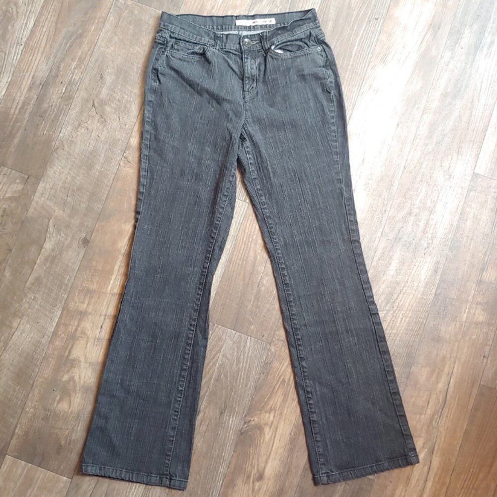 DKNY Jeans Gray Denim Size 10L Bootleg